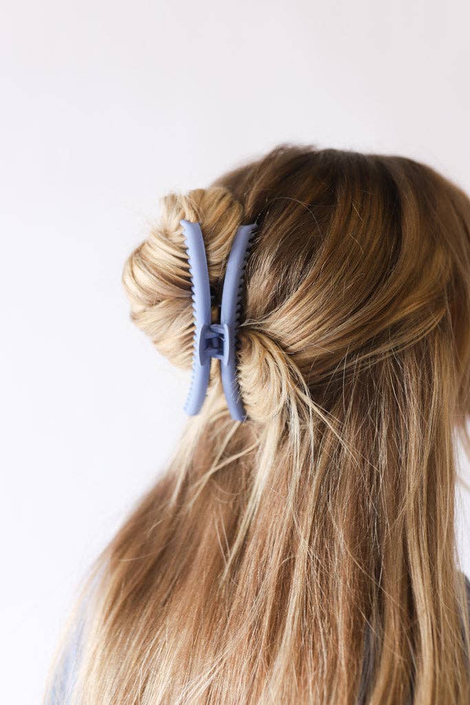 ORIGINAL HOLD EVERYTHING CLAW (13 COLORS): LIGHT BROWN