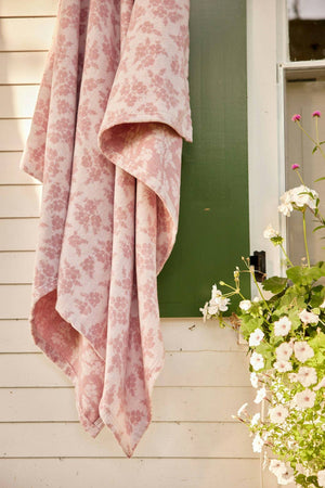 The Lightweight Blanket - Ditsy Floral: Lightweight