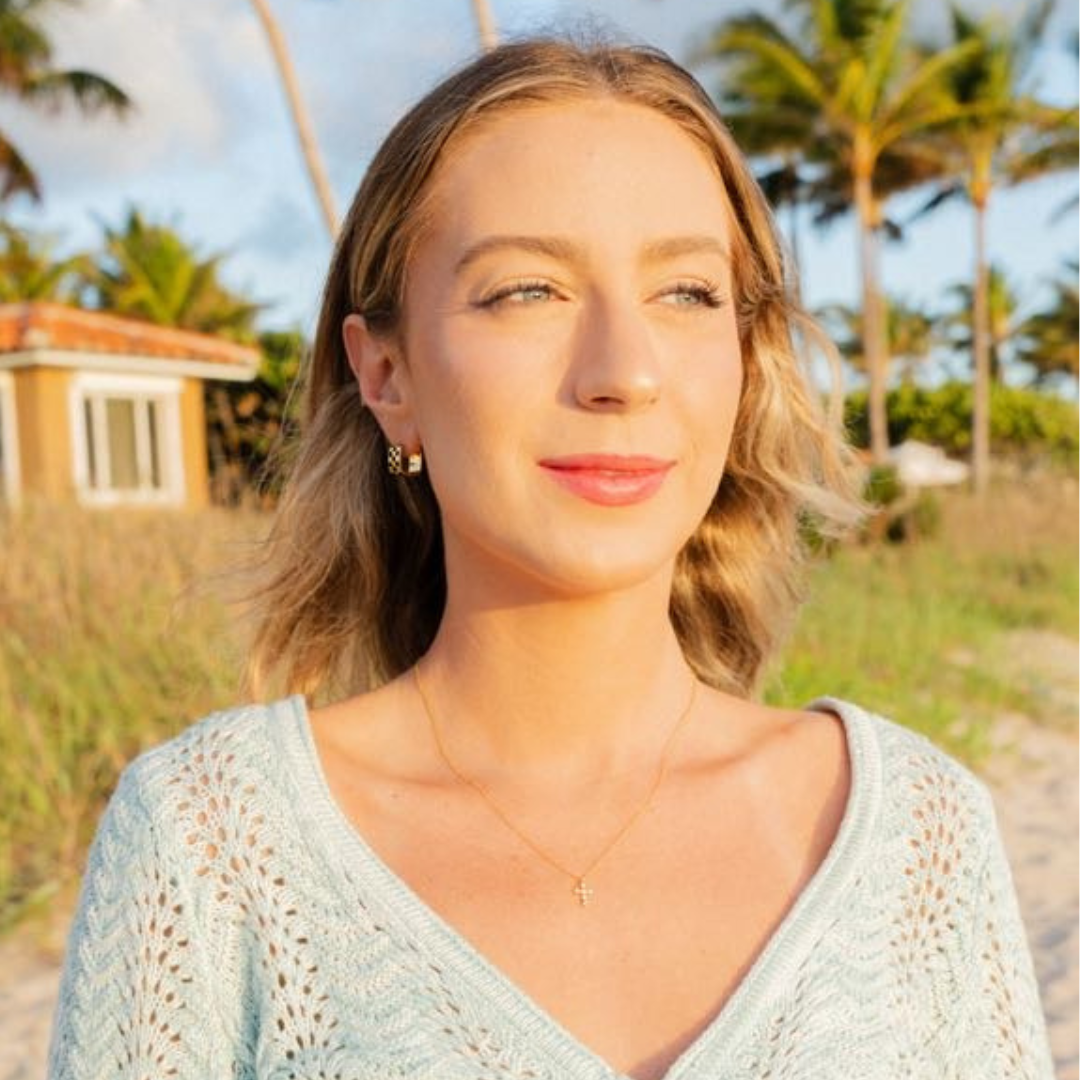 Haley's Cross Gold 925 Sterling Silver Necklace: Packaged in Gift Box
