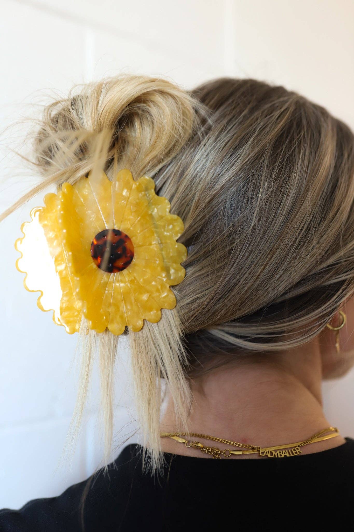 JUMBO FLOWER CLAW: HONEY SMALL PETAL
