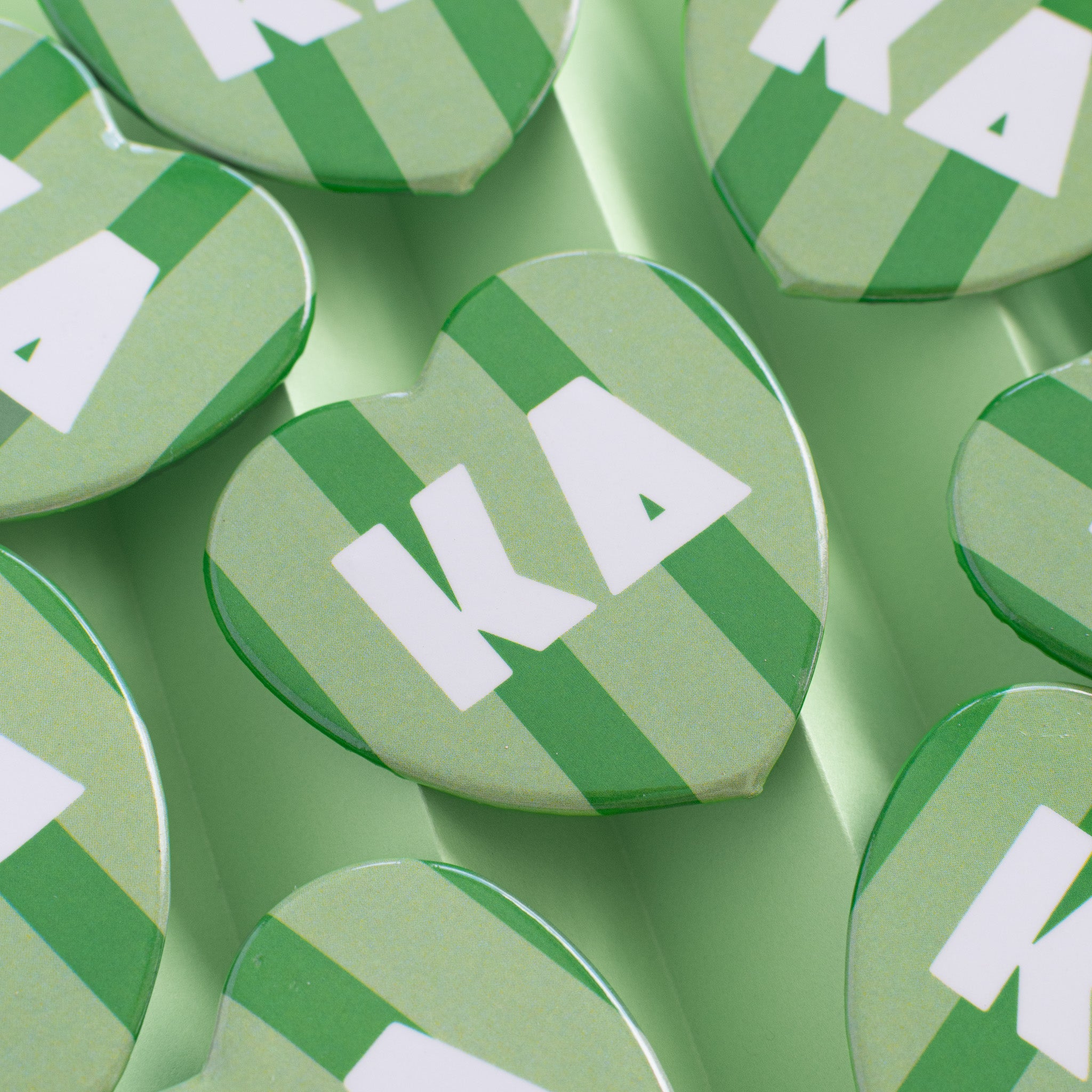 Stripe heart buttons