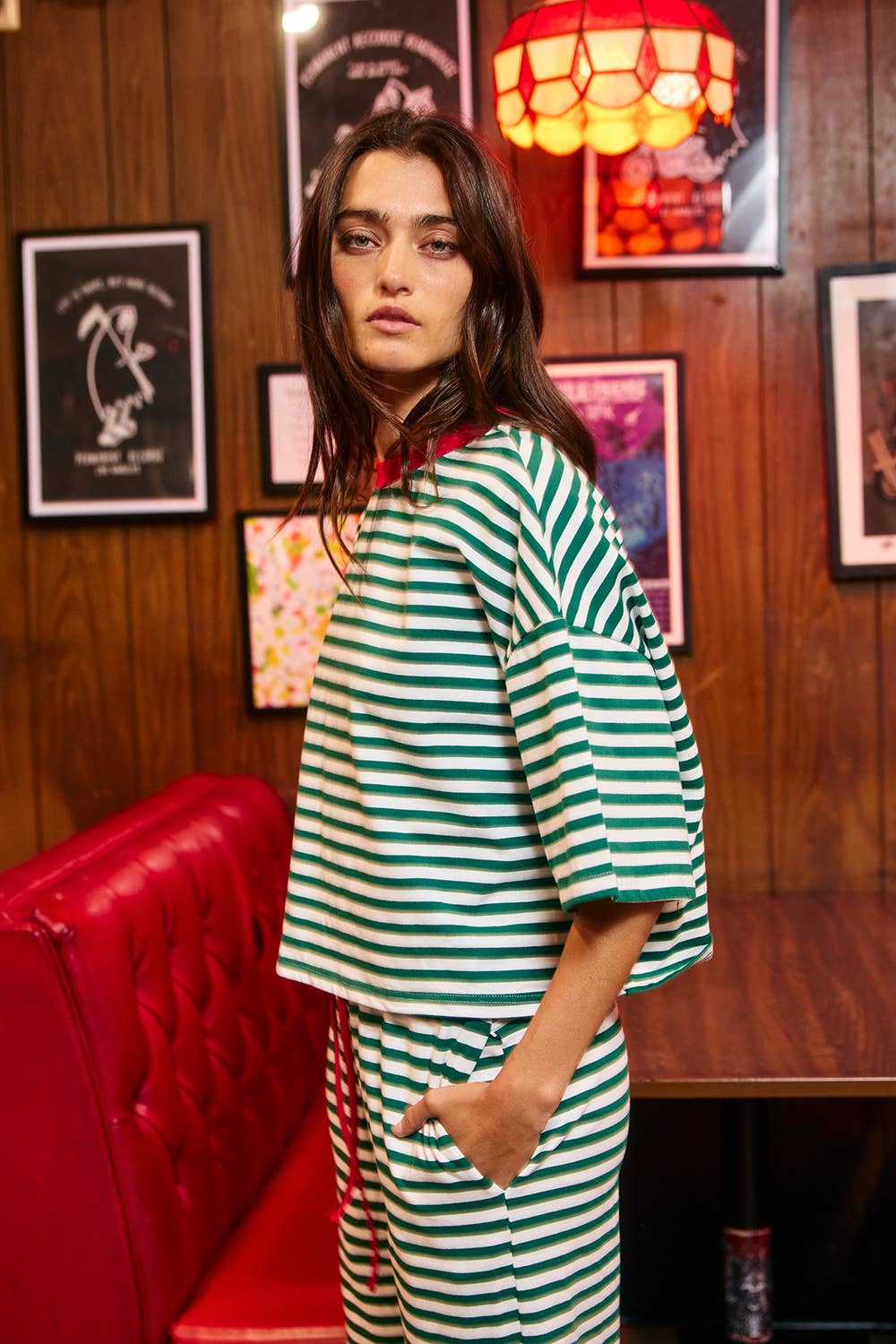 IT3087A | Striped Oversized Boxy Tee With Contrast Neck Band: RED/WHITE / L