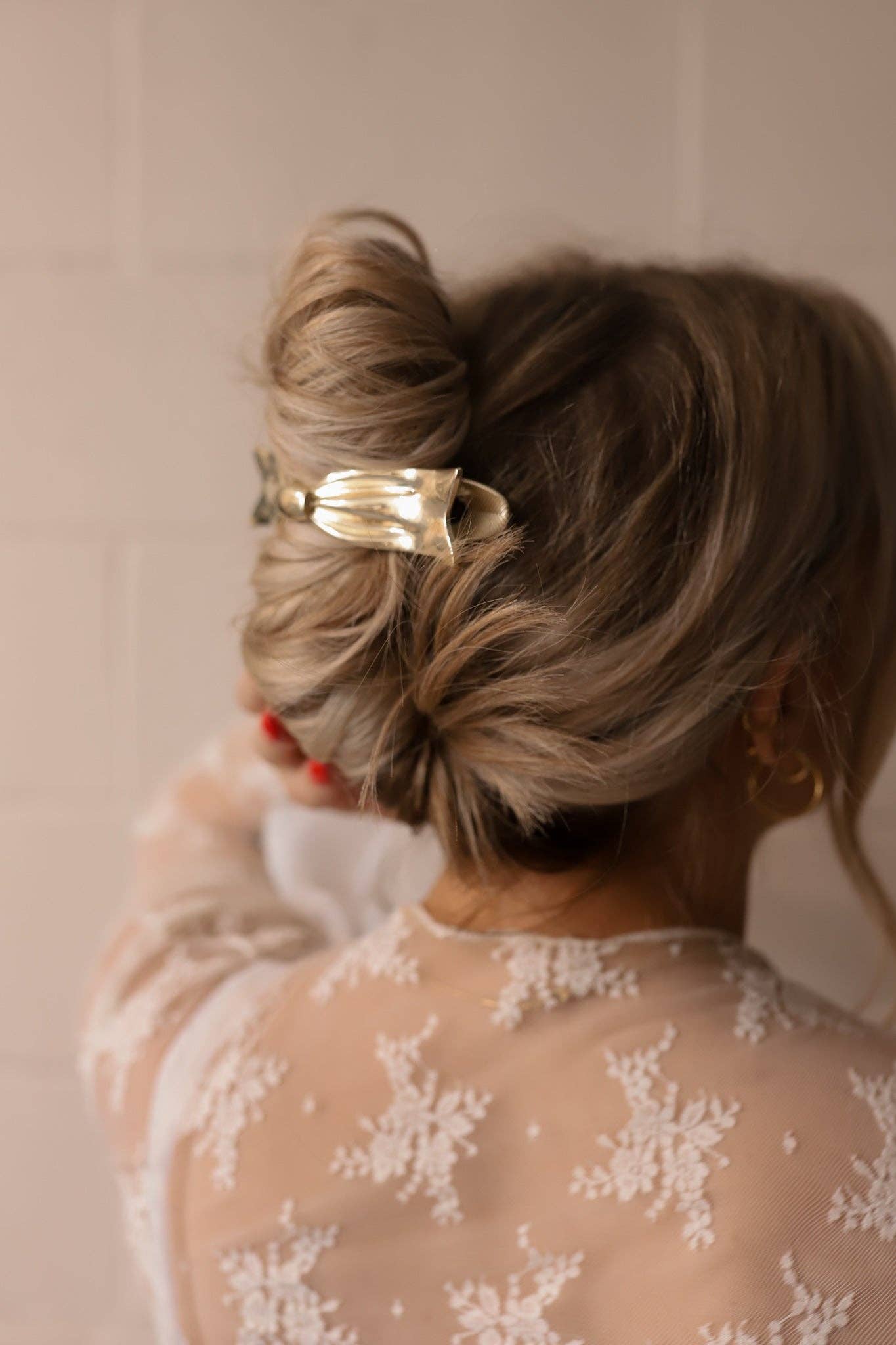 BOW FLAT LAY CLAW ( 2 COLORS ): SILVER