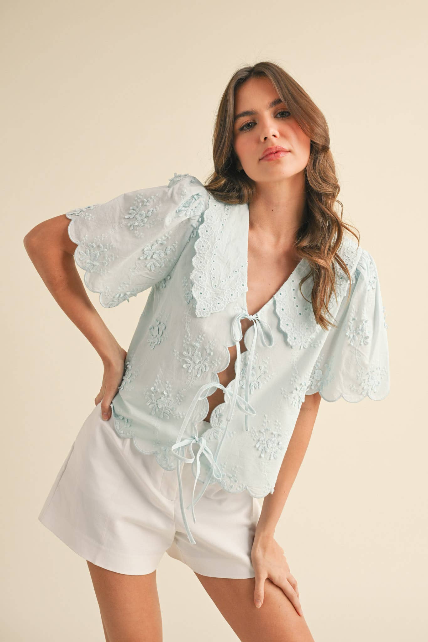 TIE FRONT COLLARED LACE TOP