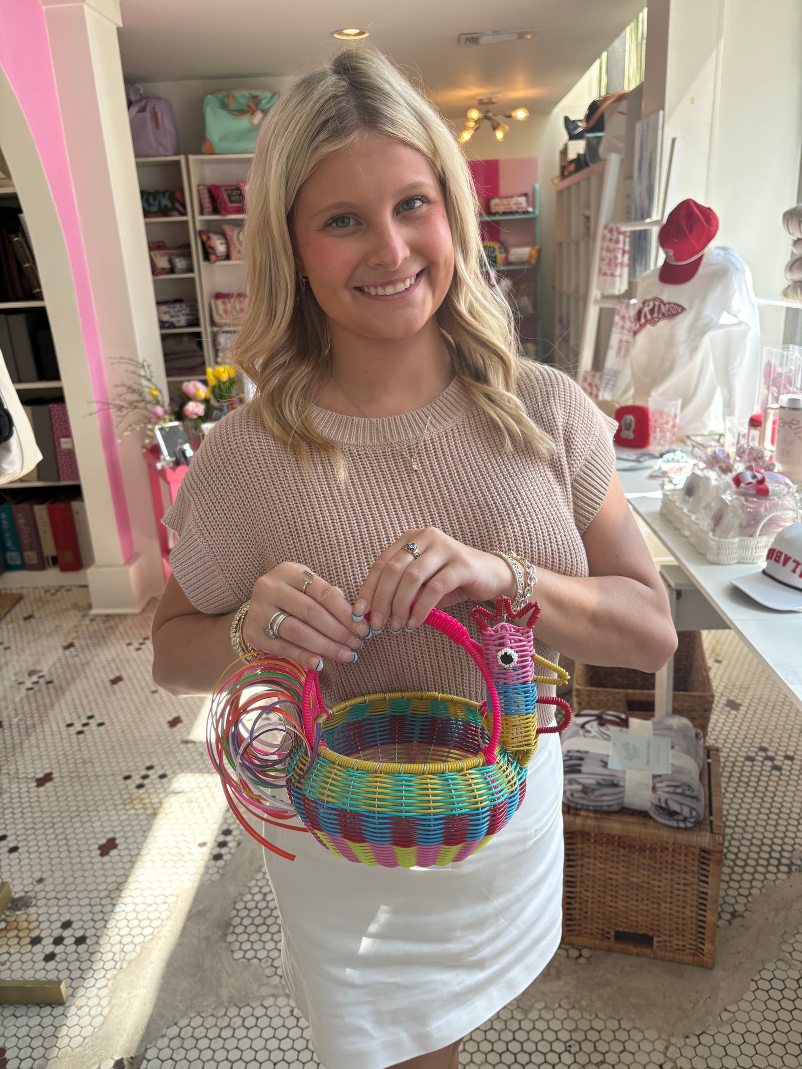 Wire Woven Hen Basket