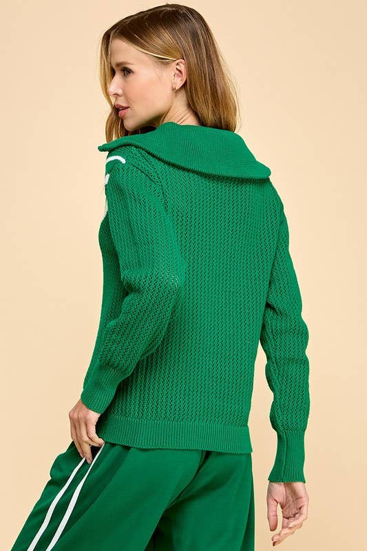 CW2560-Chevron Shaped Knit Sweater: Red / L