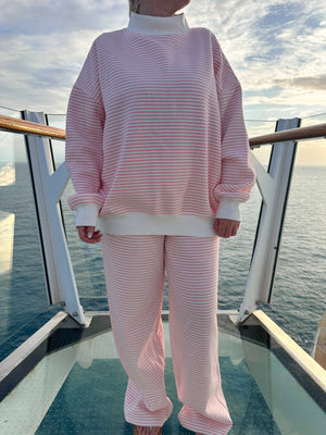 Light Pink and White Big Striped Sweatpants: Pink/White Big Stripes