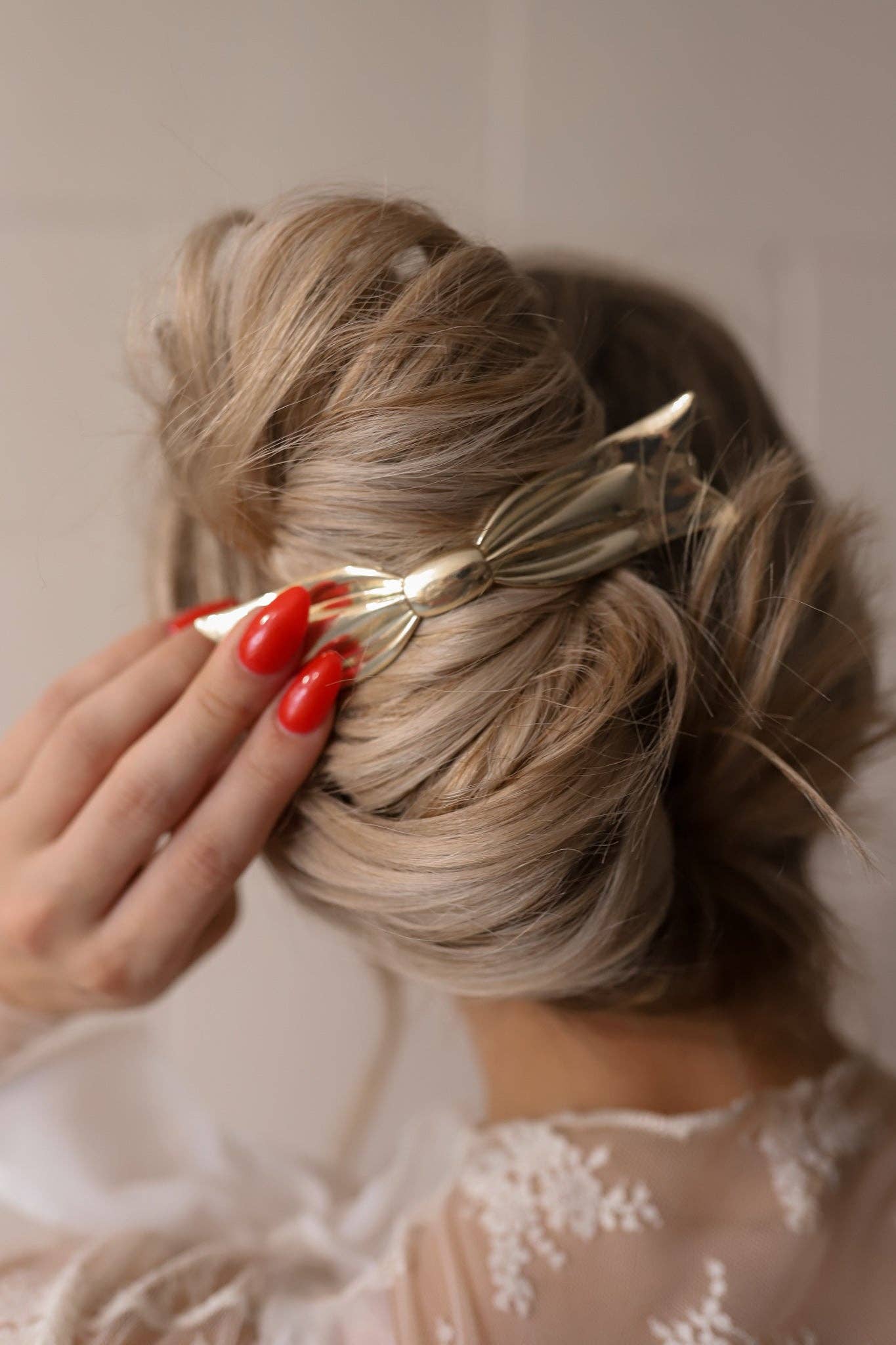 BOW FLAT LAY CLAW ( 2 COLORS ): SILVER
