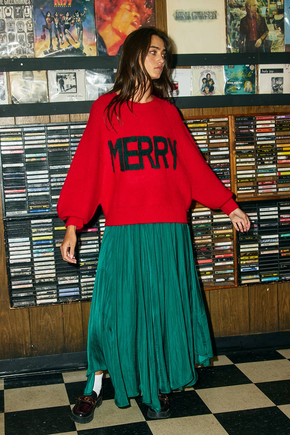 IT2389-MERRY | Bouclé-Lettered "MERRY" Slouchy Knit Sweater: RED/PINK / S