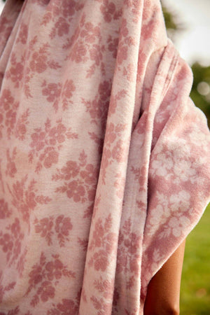 The Lightweight Blanket - Ditsy Floral: Lightweight