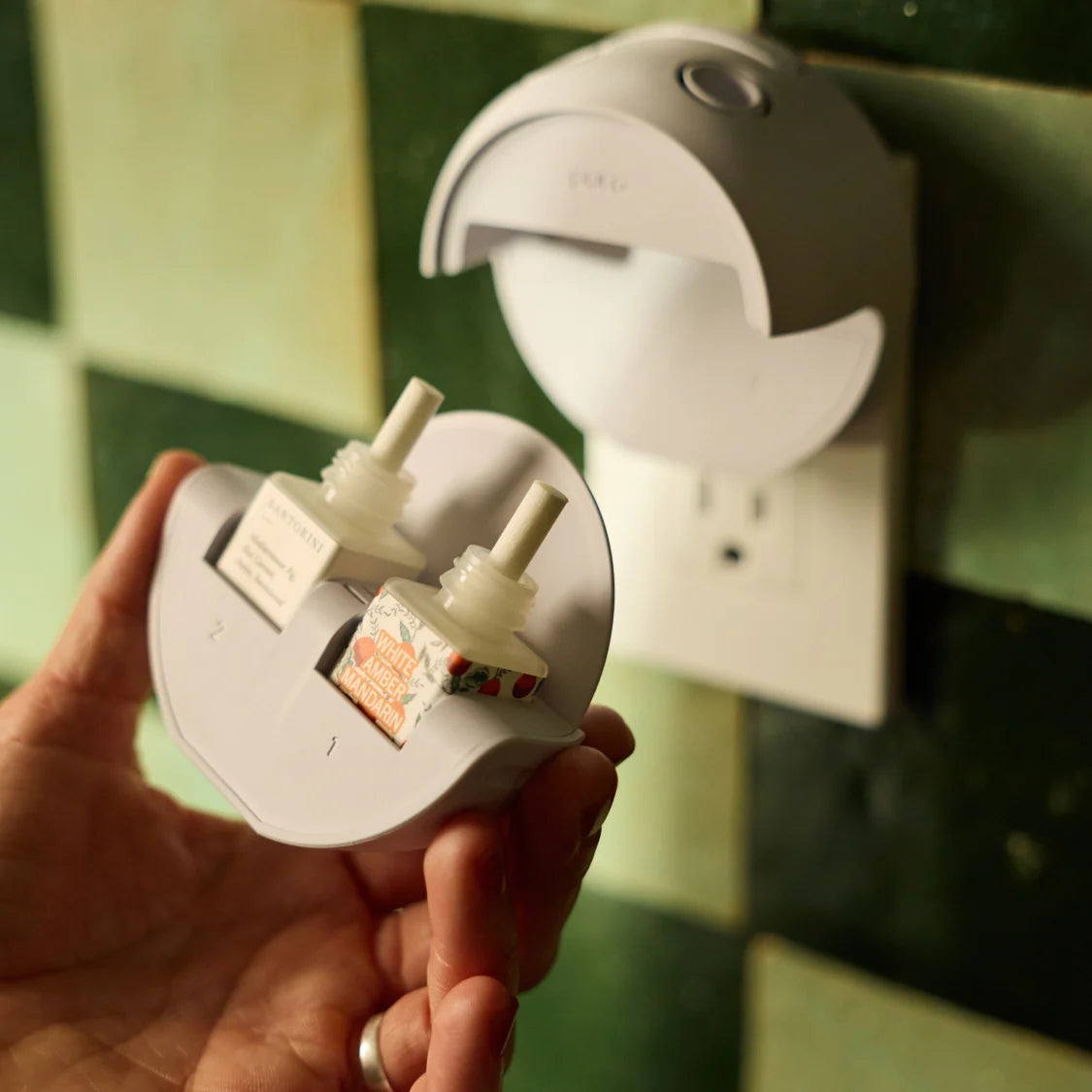 Pura Home™ Smart Home Fragrance Diffuser
