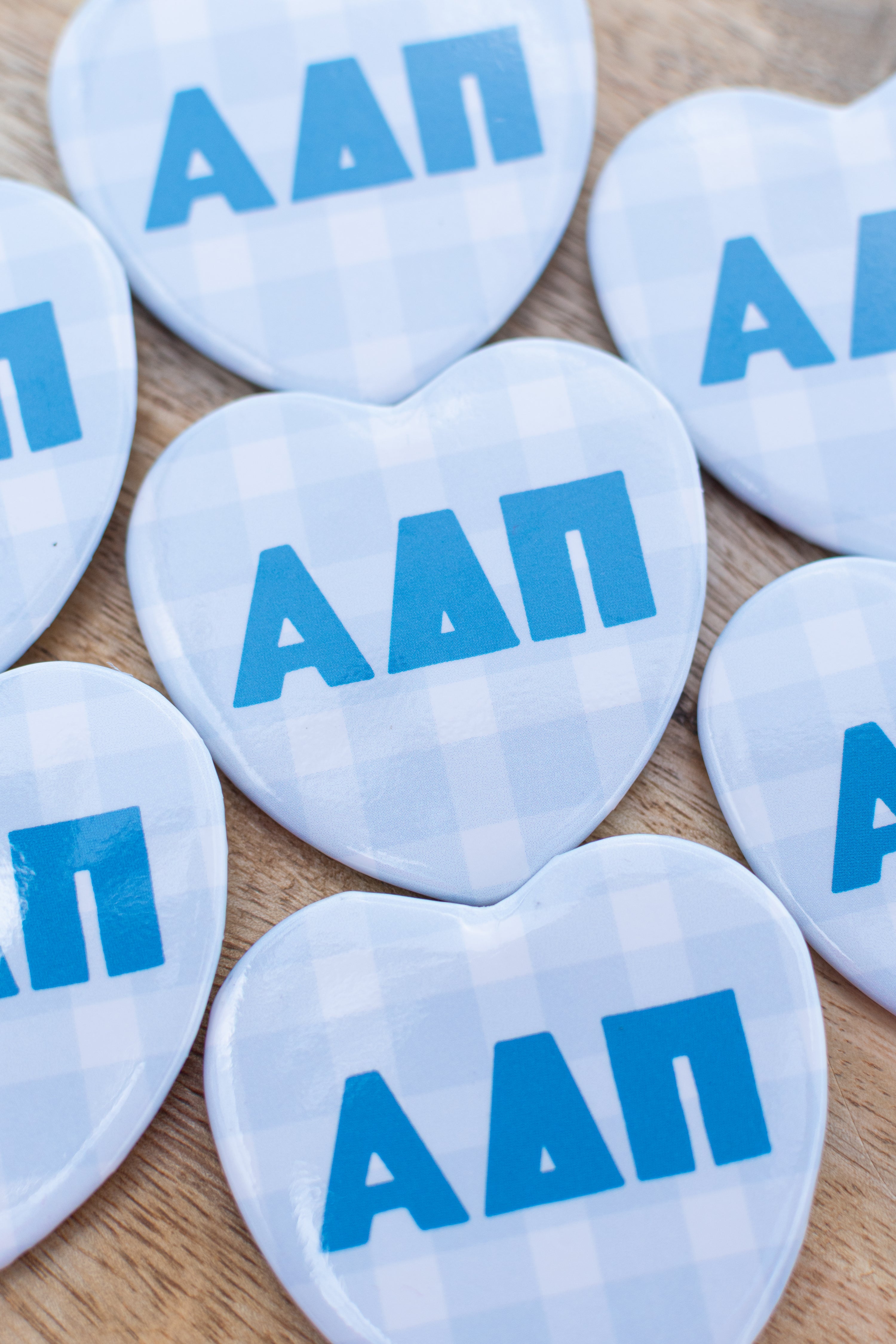 WS - Gingham Heart Buttons(min qty 6) $2.5 / $5