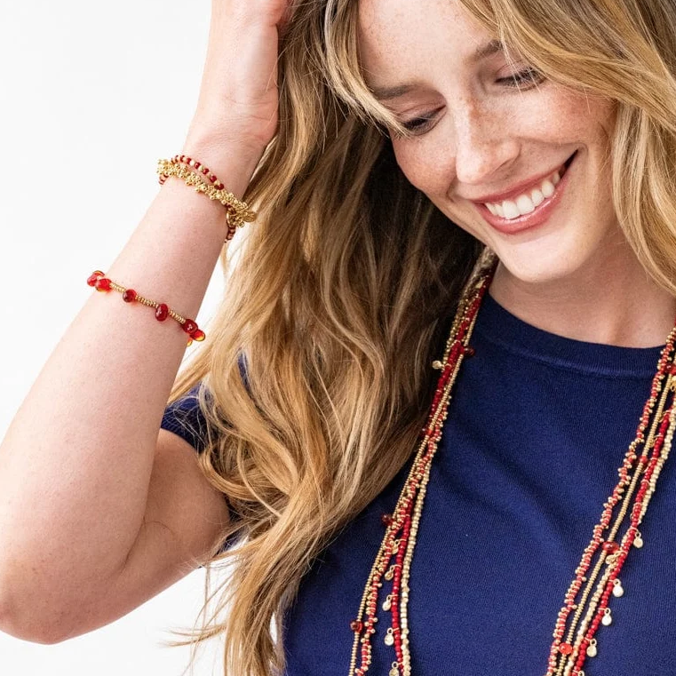 HOPE BRASS STRETCH BRACELET WITH GLASS BEADS RED