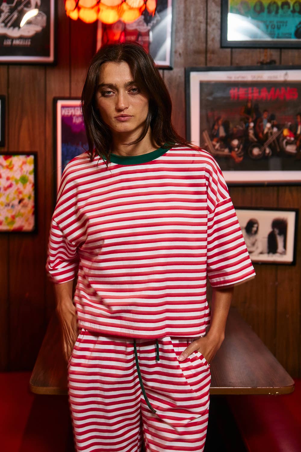IT3087A | Striped Oversized Boxy Tee With Contrast Neck Band: RED/WHITE / S
