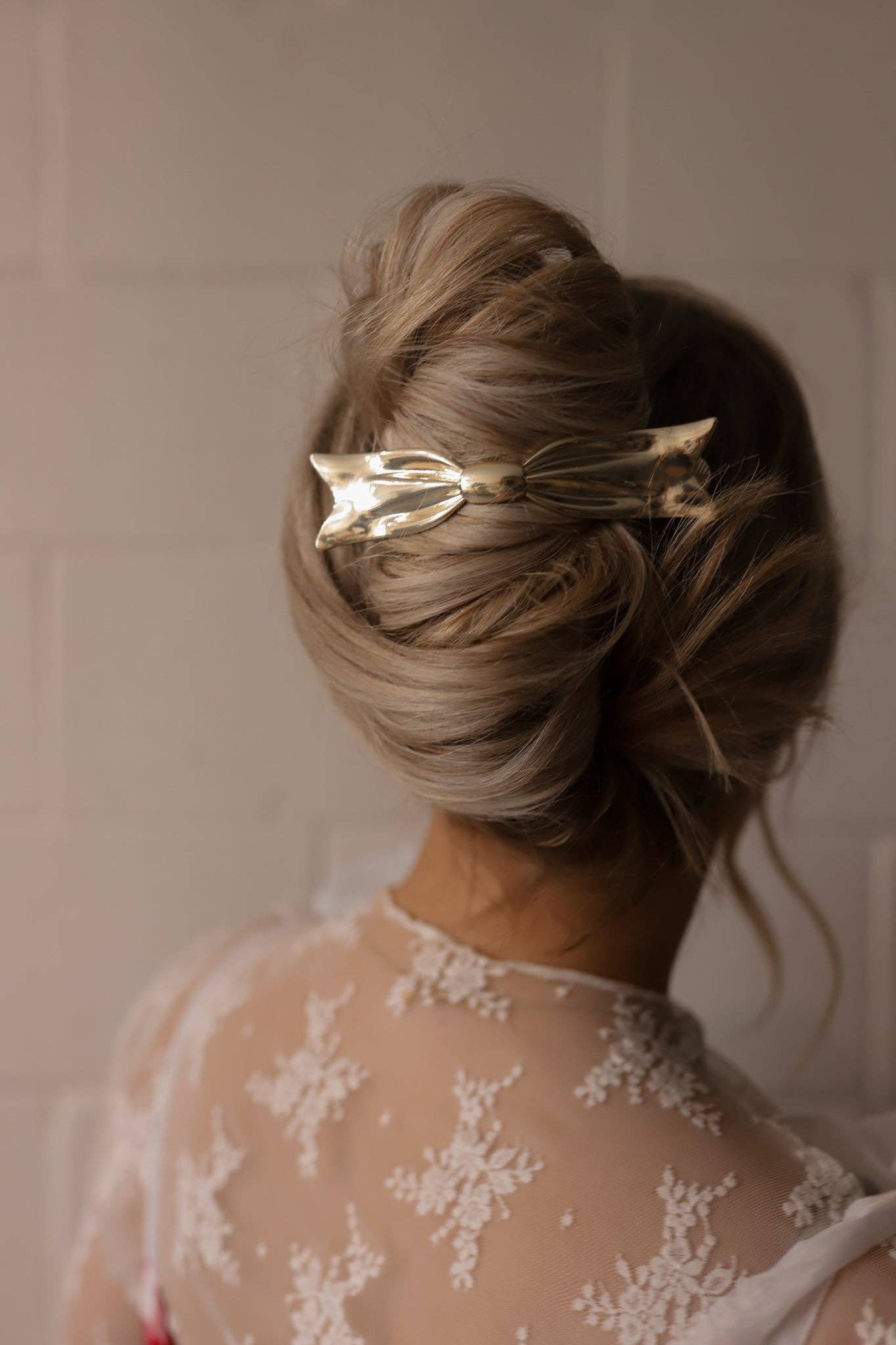 BOW FLAT LAY CLAW ( 2 COLORS ): SILVER