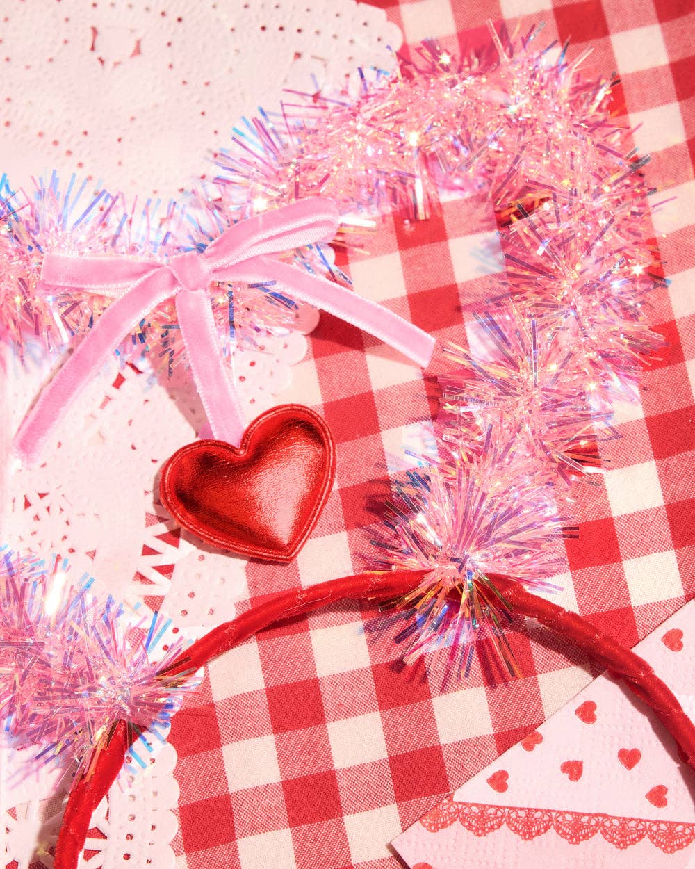 Valentine's Heart Headband | Galentine's, Vday decor, gift