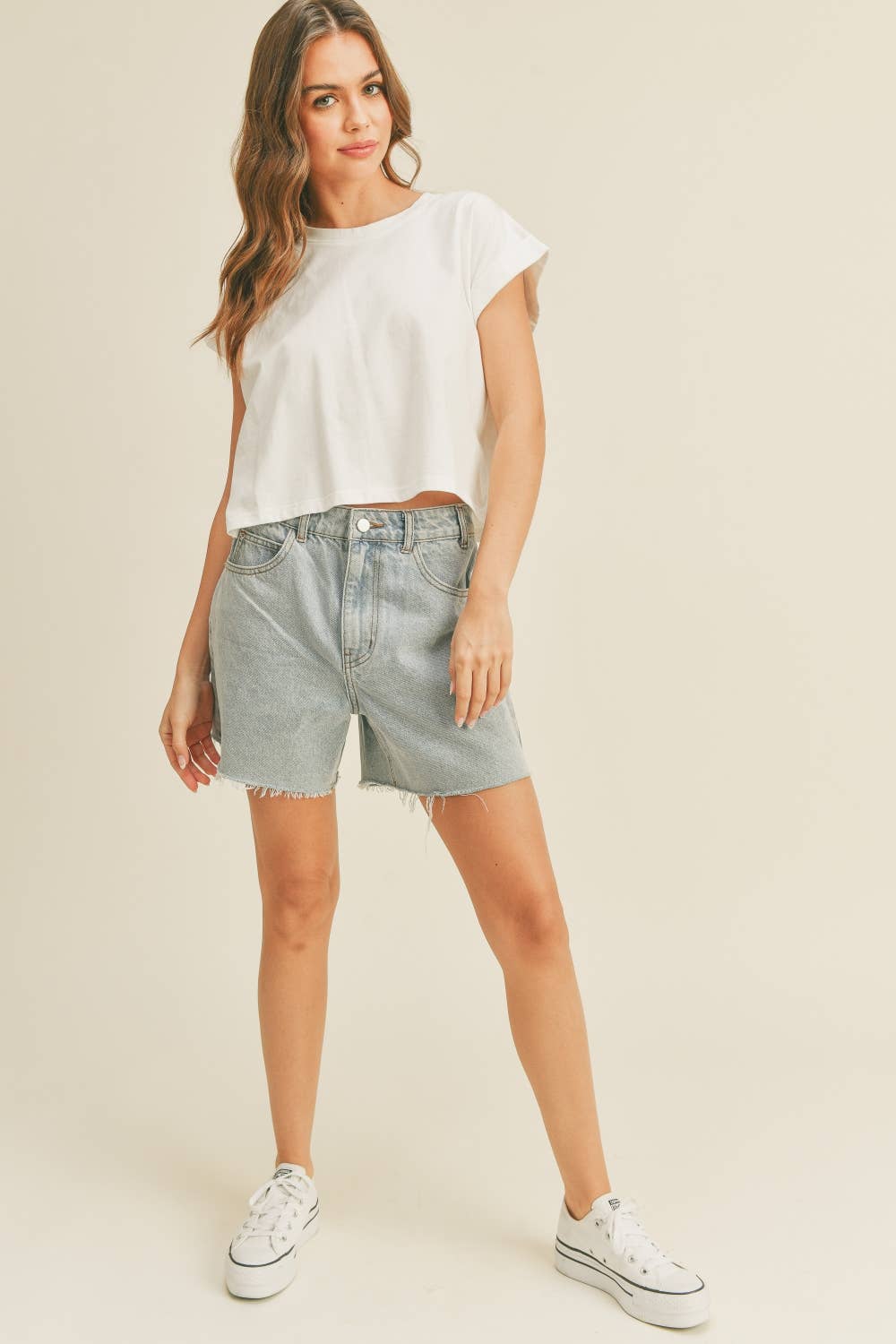 T2263 ROUND NECK CUFFED SLEEVE TOP: BLACK / M