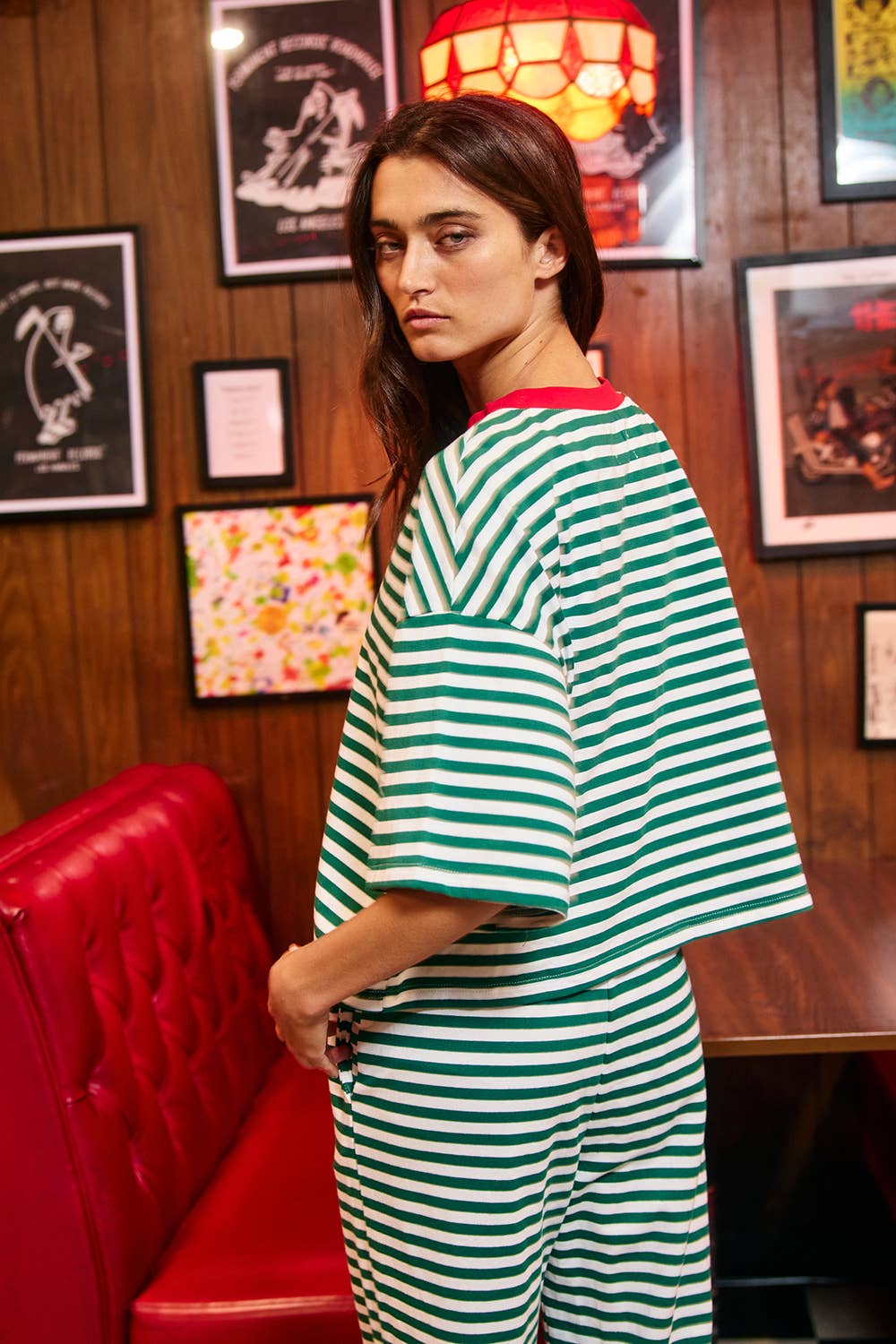 IT3087A | Striped Oversized Boxy Tee With Contrast Neck Band: RED/WHITE / S