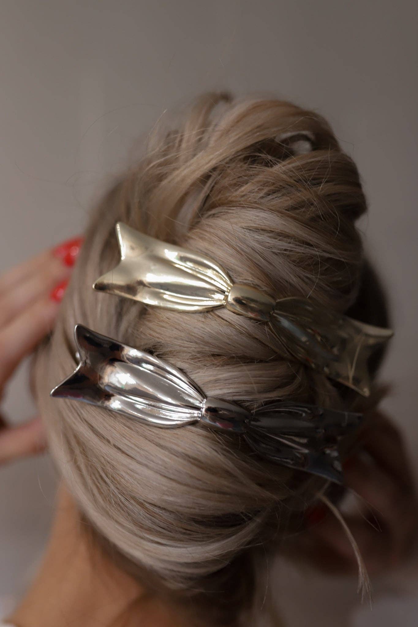 BOW FLAT LAY CLAW ( 2 COLORS ): SILVER