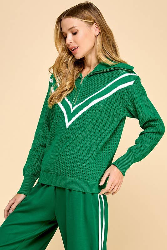 CW2560-Chevron Shaped Knit Sweater: Red / S