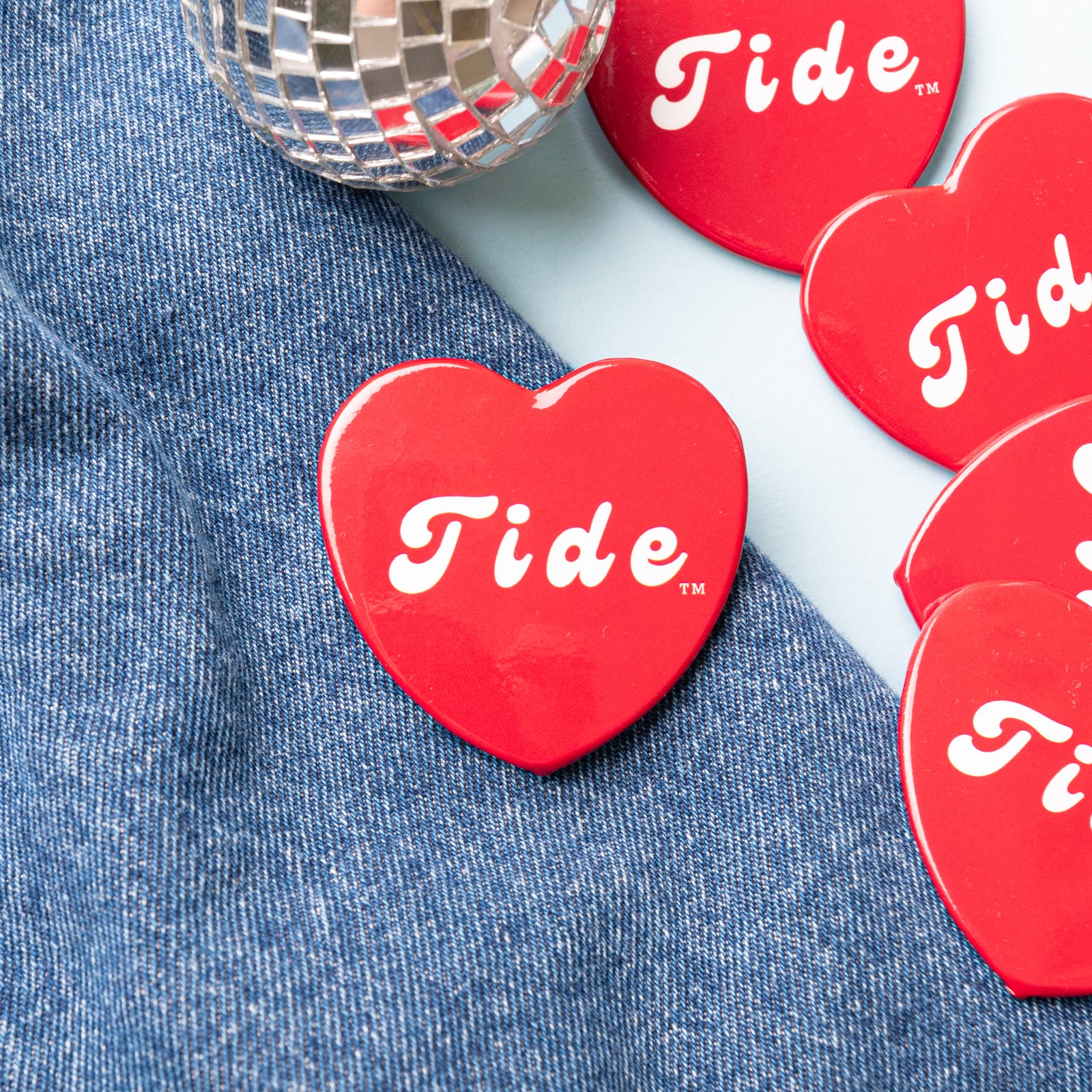 Tide Heart Button