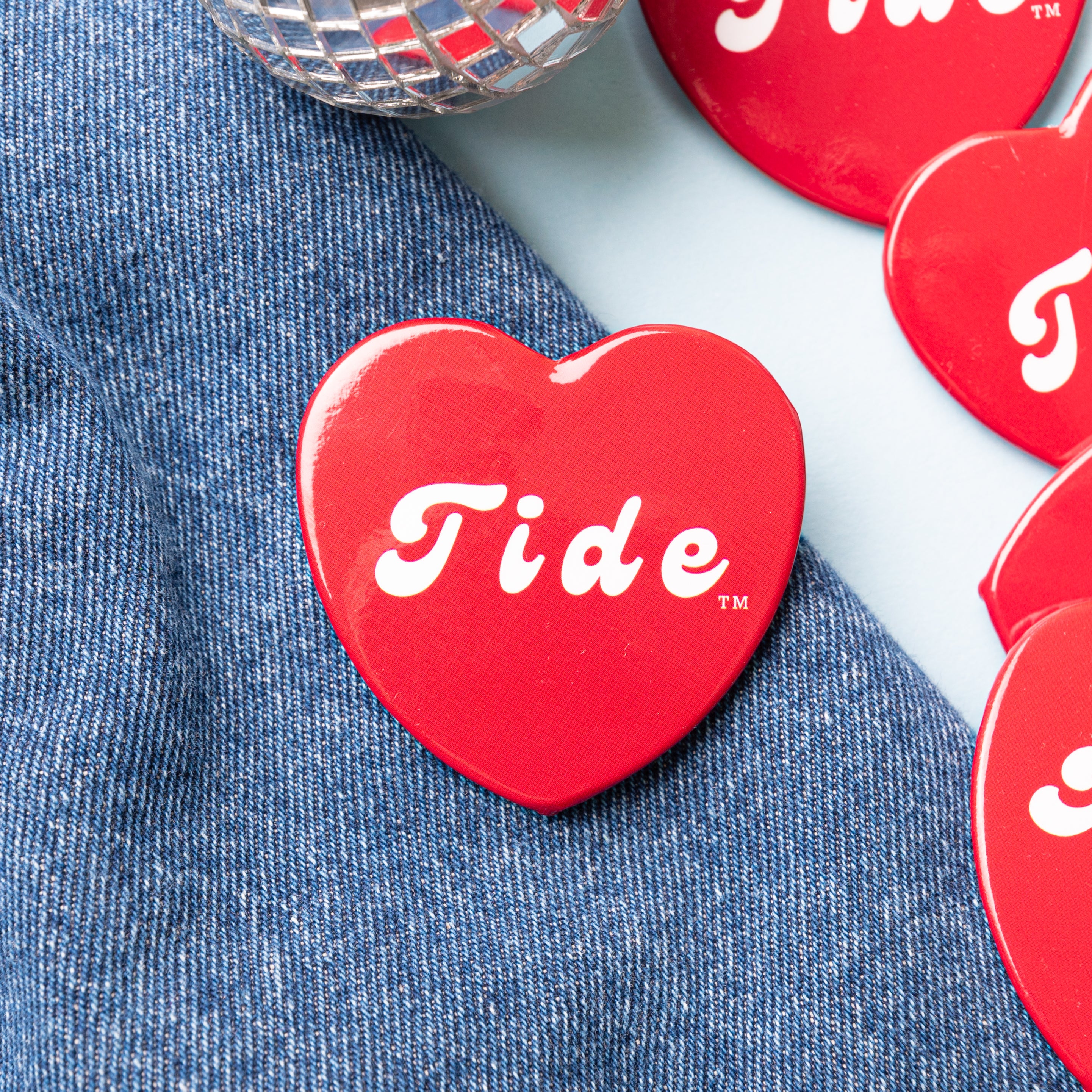 WS - Heart Buttons(min qty 6) $2.5 / $5