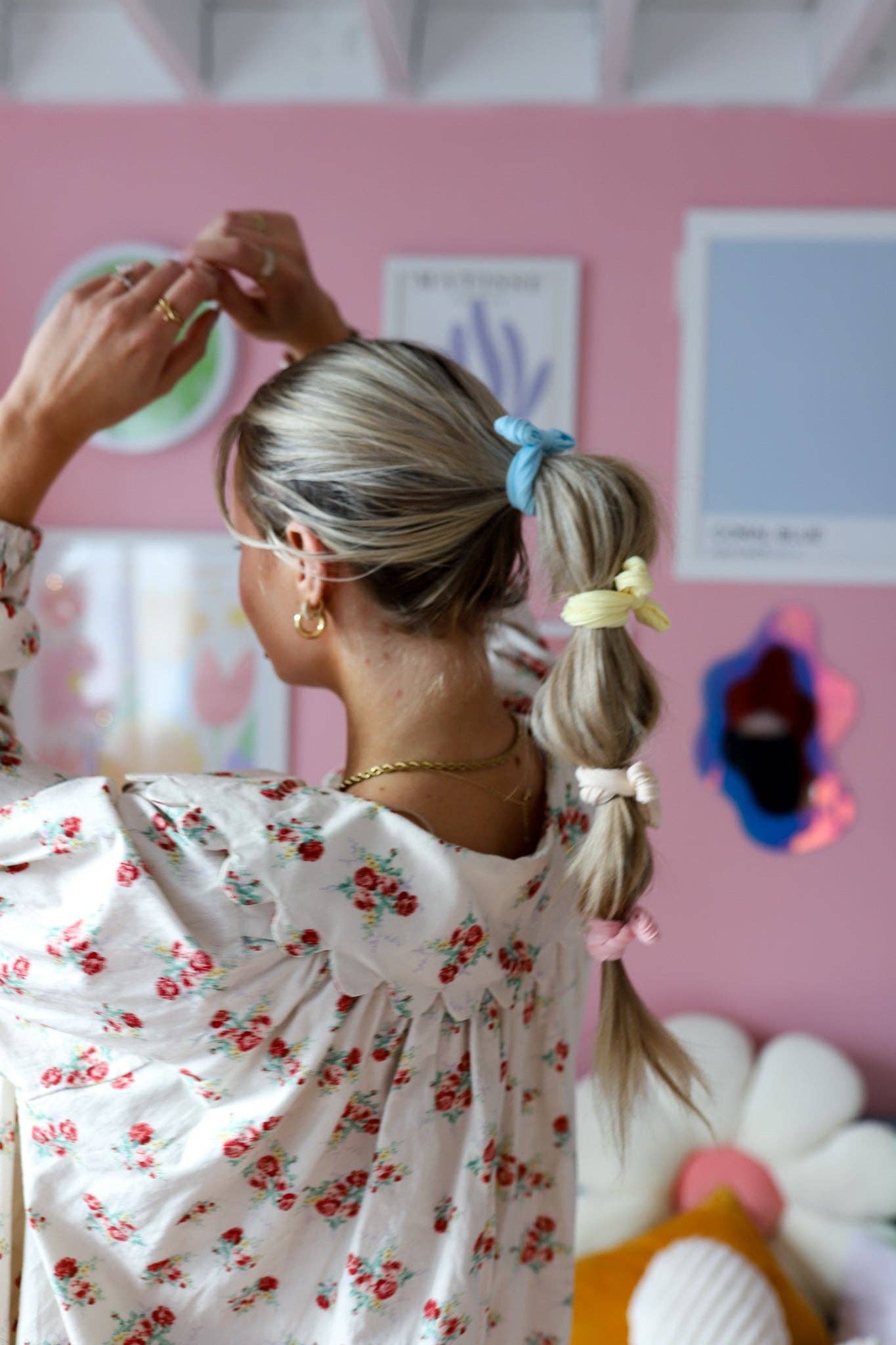 BOW SLICK BACK PONYTAILS (PACK OF 3): LIGHT PINK